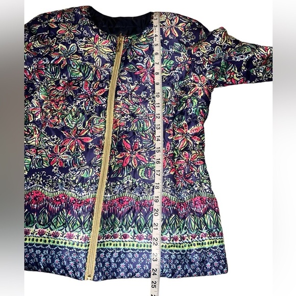 EUC Lilly Pulitzer Reversible Puffer Coat Jacket Gold Not Too Catty Navy Small - Picture 10 of 10